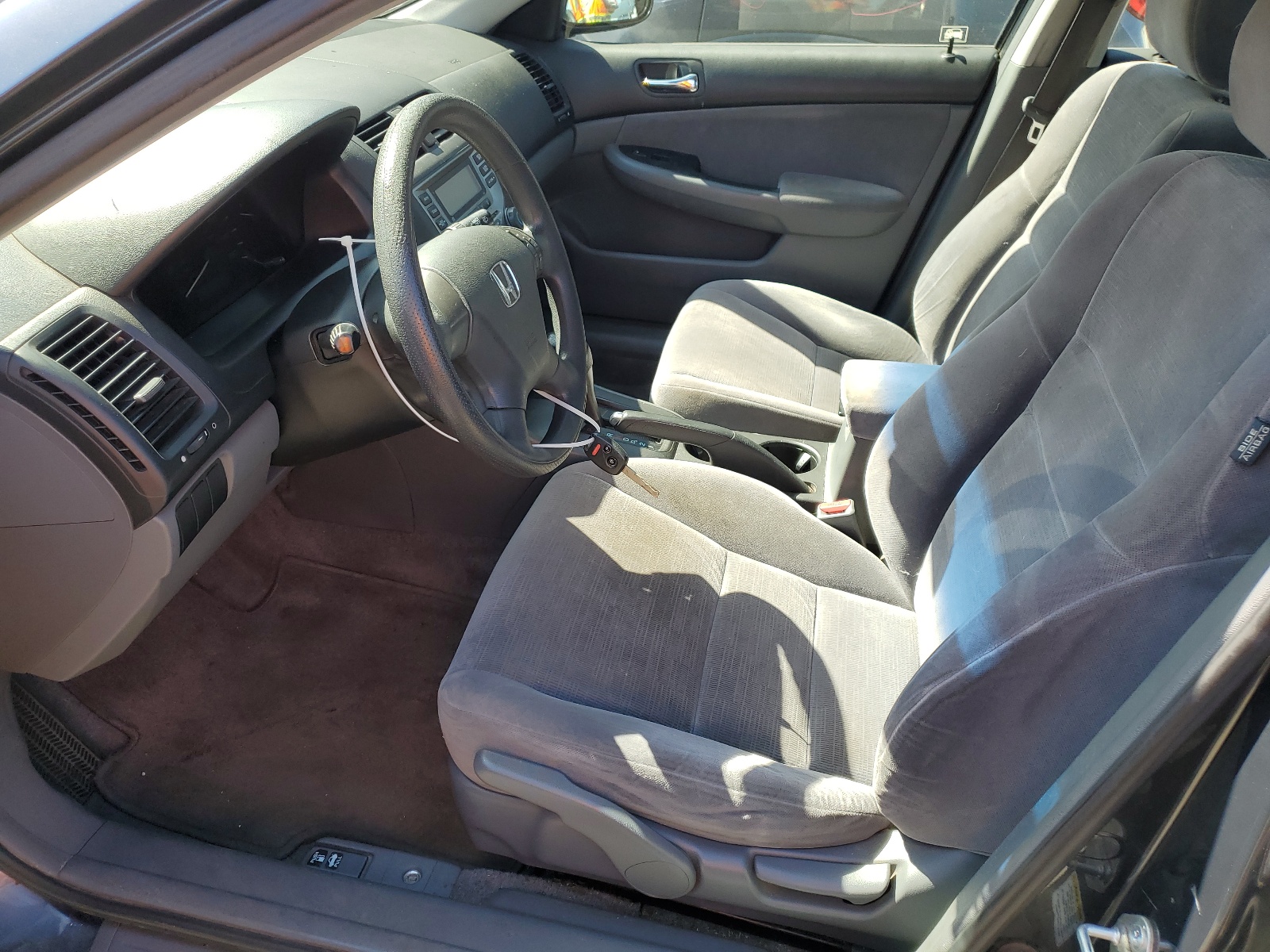 JHMCM56416C001057 2006 Honda Accord Lx