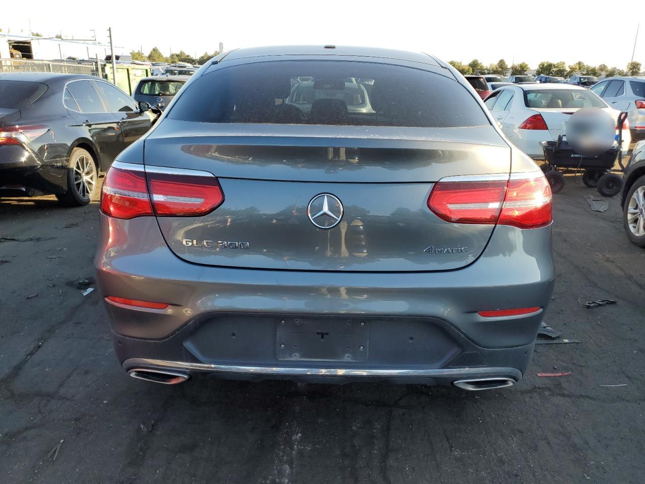 WDC0J4KB3JF378289 2018 Mercedes-Benz Glc Coupe 300 4Matic