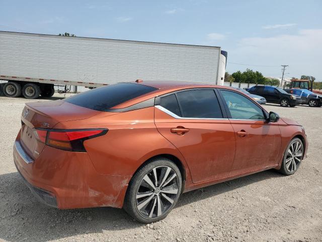 1N4AL4CVXNN328925 Nissan Altima SR 3