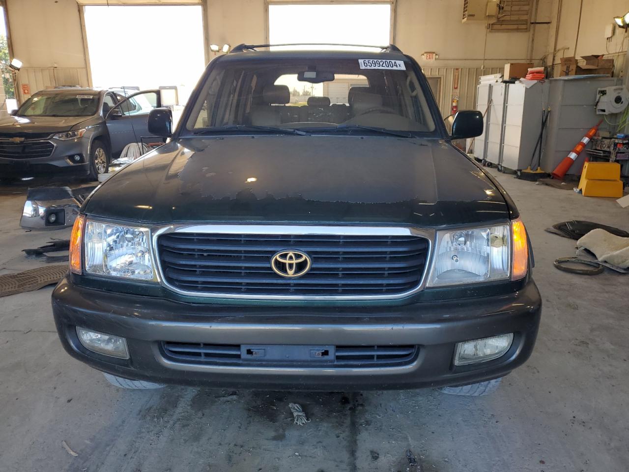 2000 Toyota Land Cruiser VIN: JT3HT05J6Y0097894 Lot: 65992004