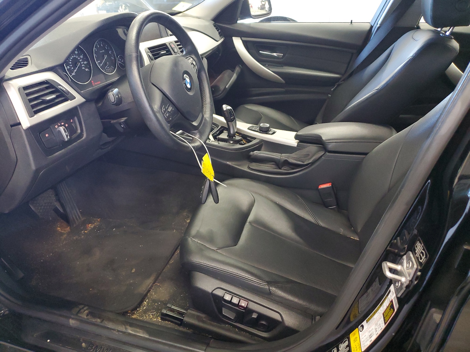 2013 BMW 328 Xi vin: WBA3B3C51DF539372