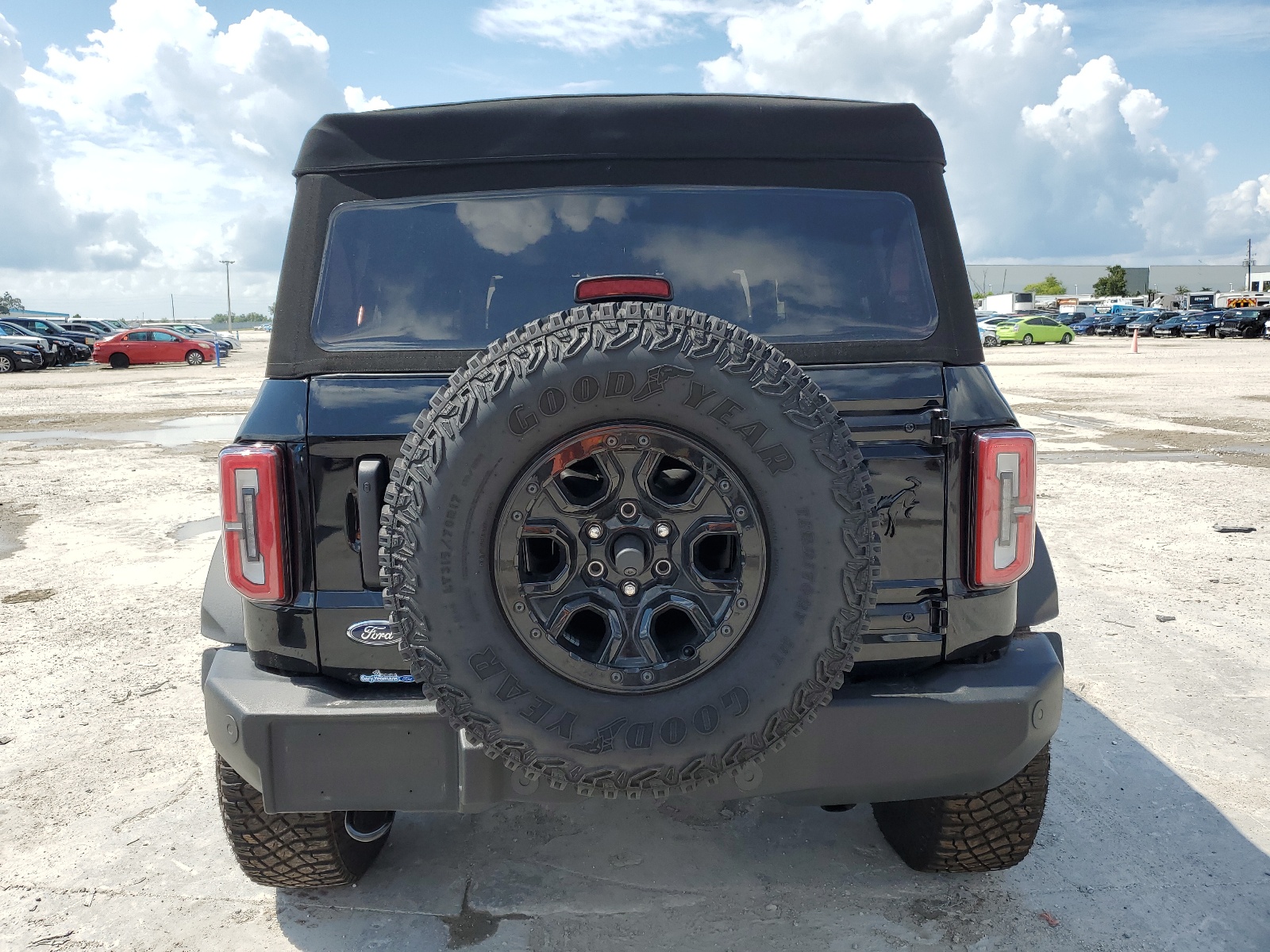 1FMEE5DP5PLB83959 2023 Ford Bronco Base