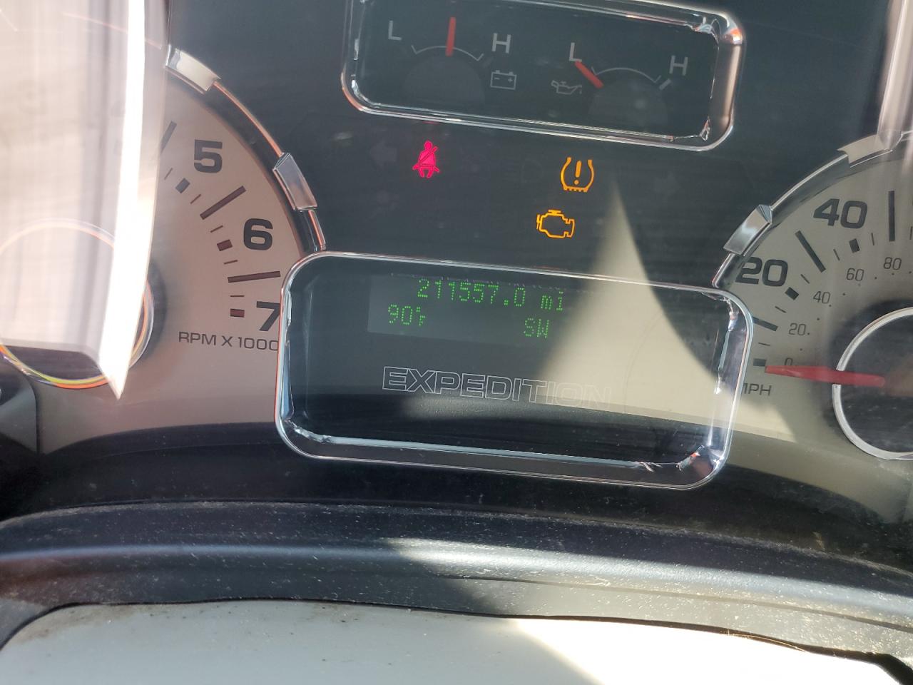 2008 Ford Expedition Xlt VIN: 1FMFU15588LA88567 Lot: 68440274