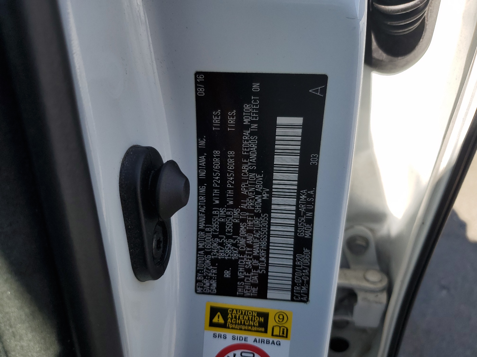 5TDJKRFH8GS503055 2016 Toyota Highlander Xle