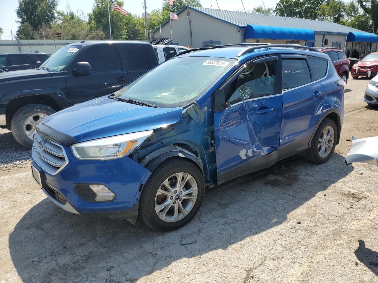 1FMCU0GD9JUA42022 2018 FORD ESCAPE - Image 1