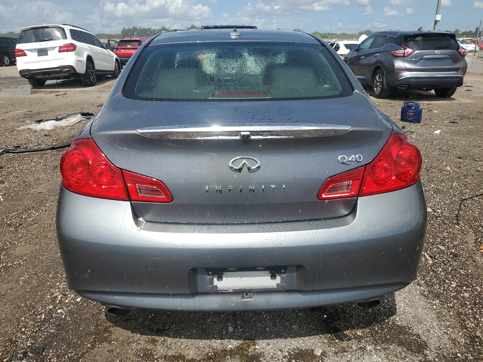 JN1CV6AP9FM502197 2015 Infiniti Q40