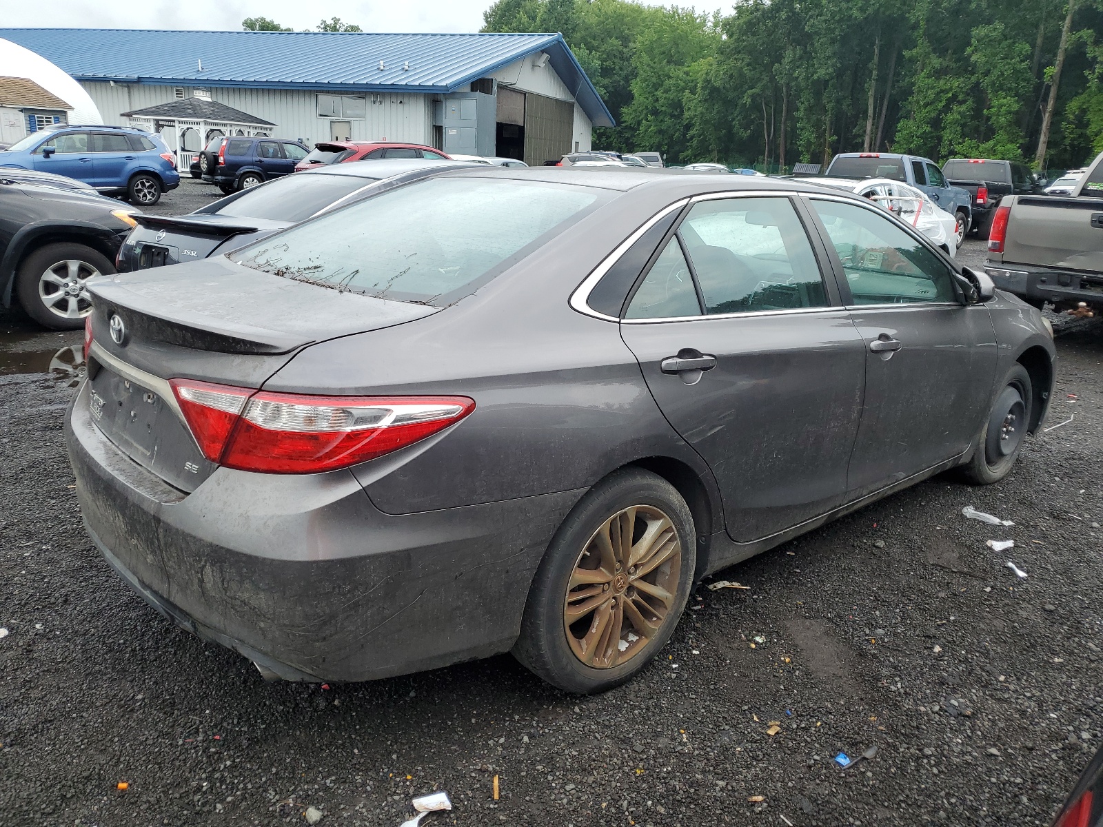 2016 Toyota Camry Le vin: 4T1BF1FK8GU183720