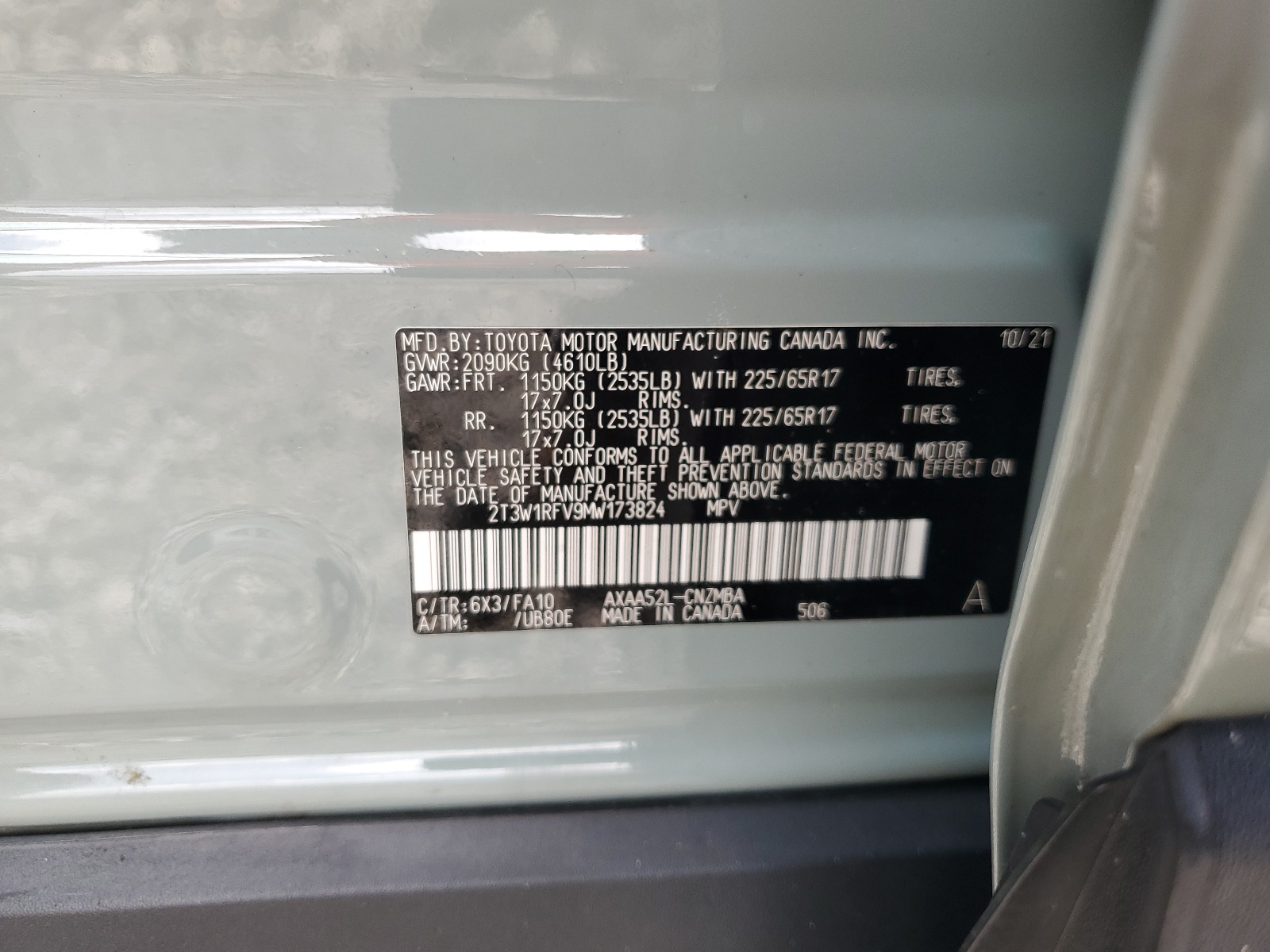 2T3W1RFV9MW173824 2021 Toyota Rav4 Xle