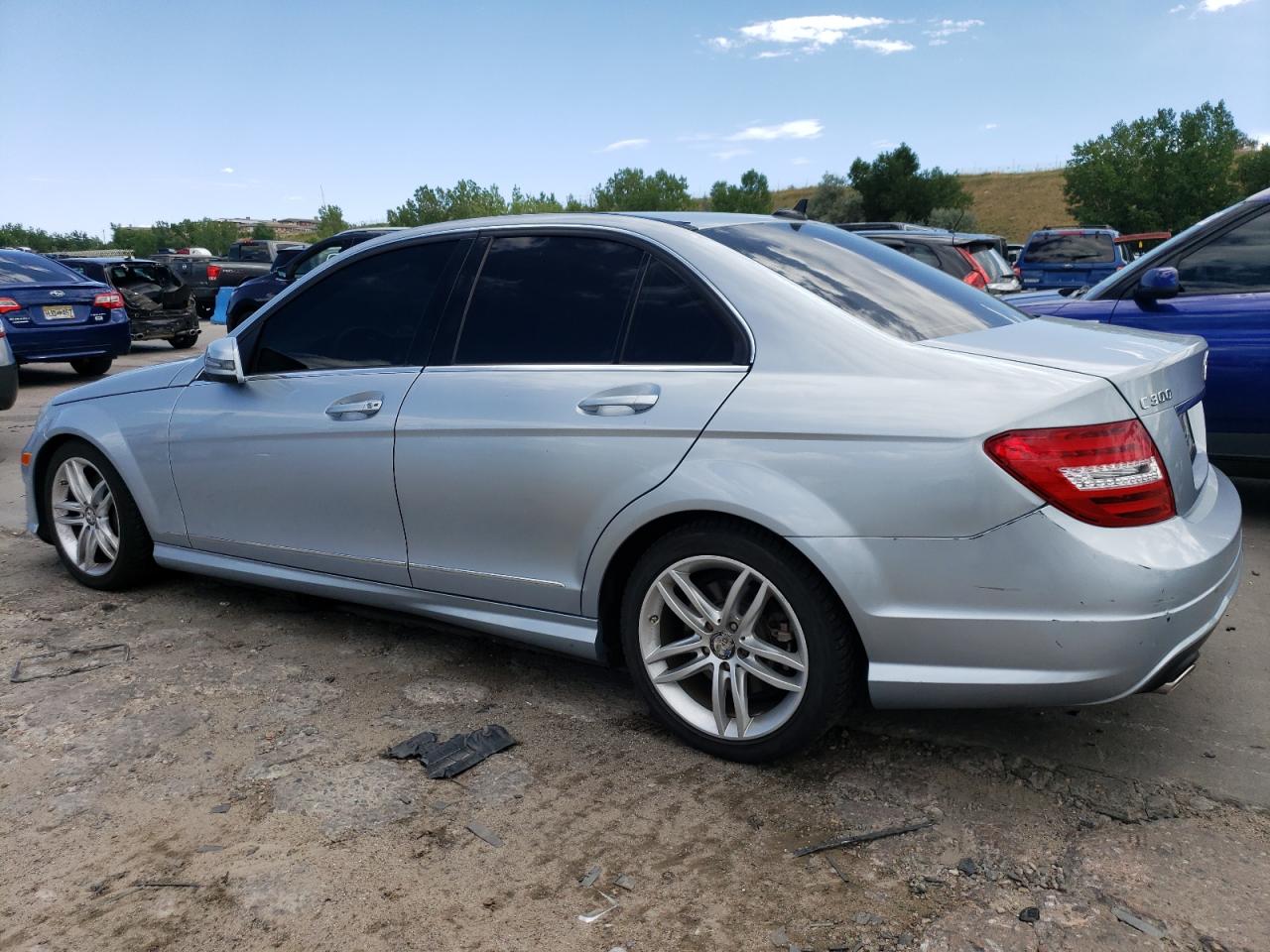 VIN WDDGF8AB7DA788356 2013 MERCEDES-BENZ C-CLASS no.2