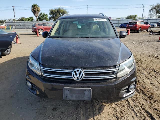  VOLKSWAGEN TIGUAN 2014 Чорний