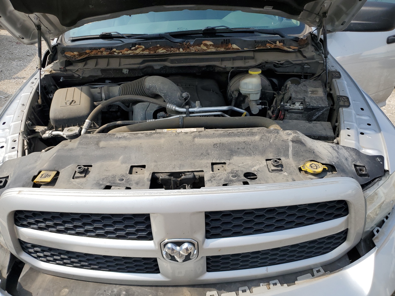 1C6RR7FT6JS163384 2018 Ram 1500 St