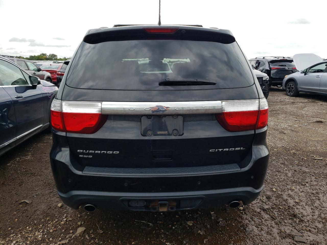 1D4SE5GTXBC693574 2011 Dodge Durango Citadel