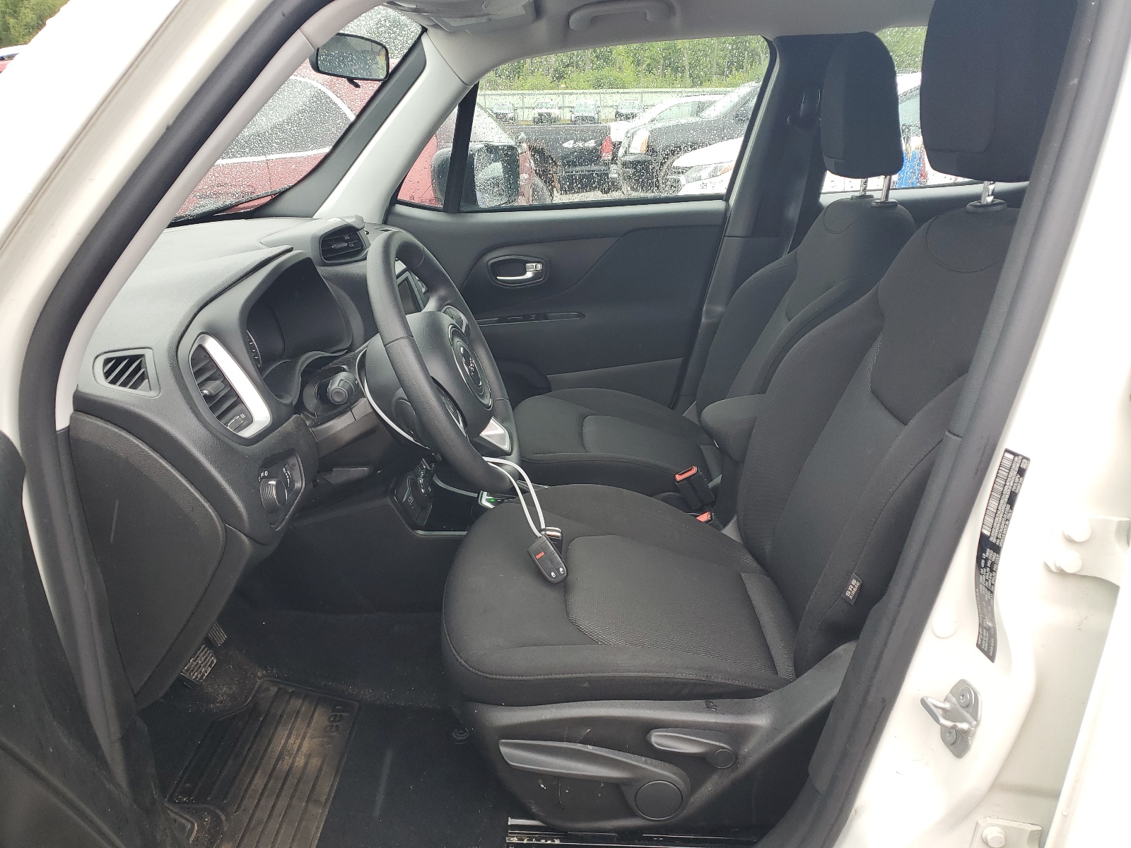 ZACNJBAB7LPL51692 2020 Jeep Renegade Sport