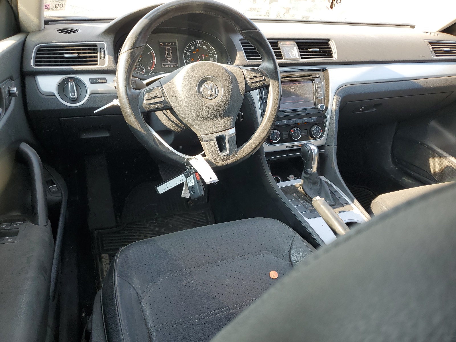 1VWBH7A36DC134287 2013 Volkswagen Passat Se