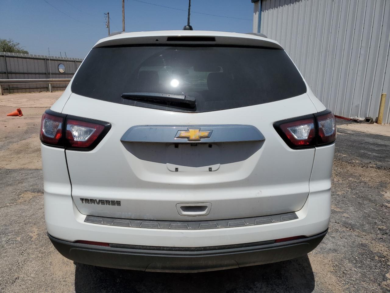 1GNKRFED5HJ347382 2017 Chevrolet Traverse Ls