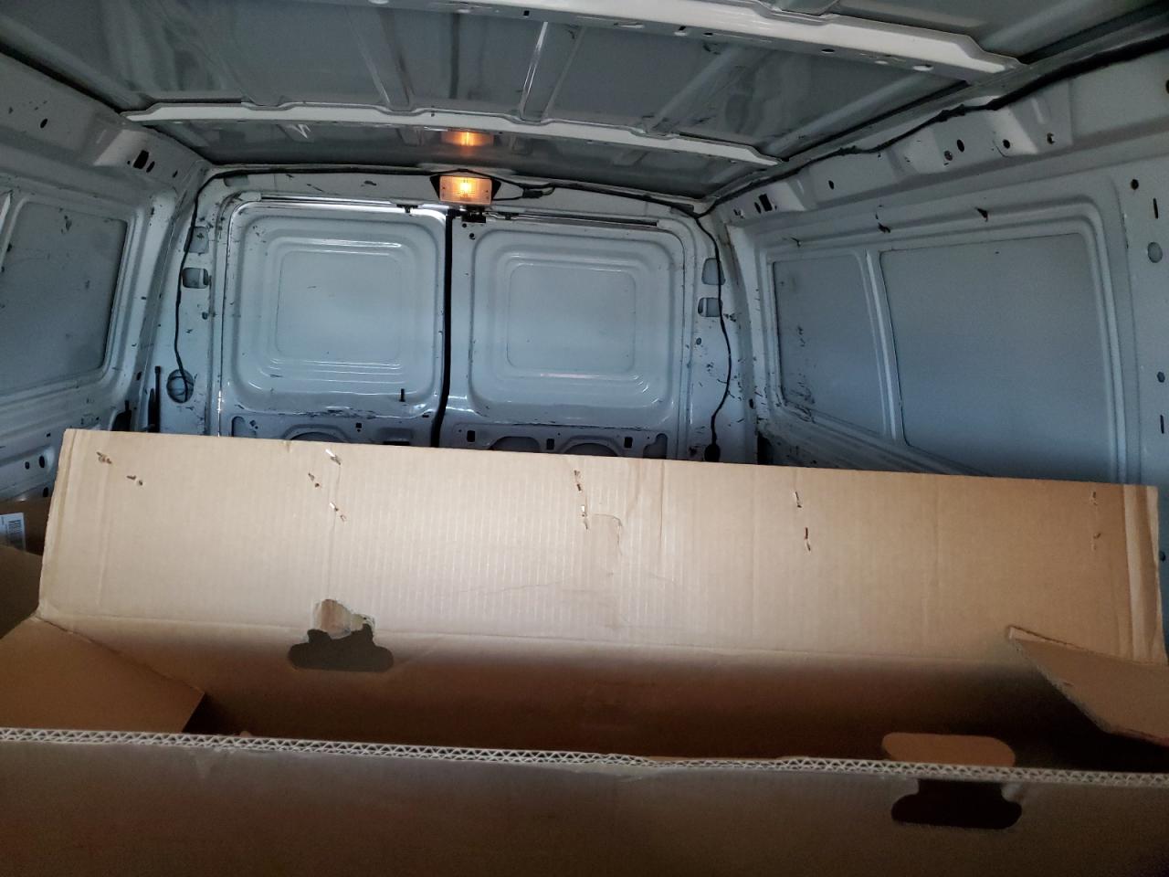 2004 Ford Econoline E350 Super Duty Van VIN: 1FTSE34L34HA14949 Lot: 67405514