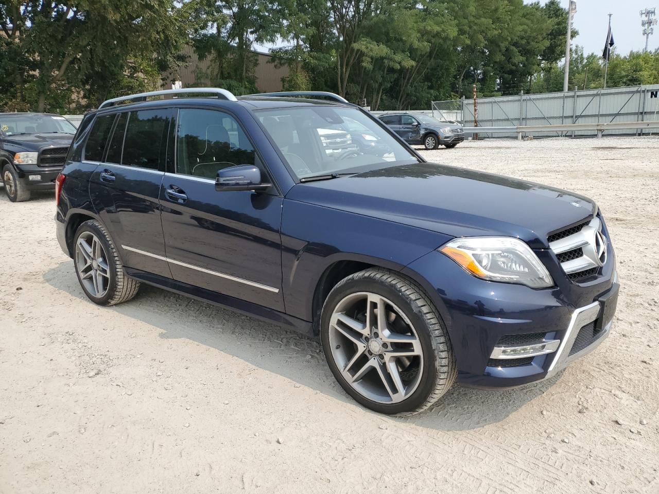 VIN WDCGG8JB9EG218360 2014 MERCEDES-BENZ GLK-CLASS no.4