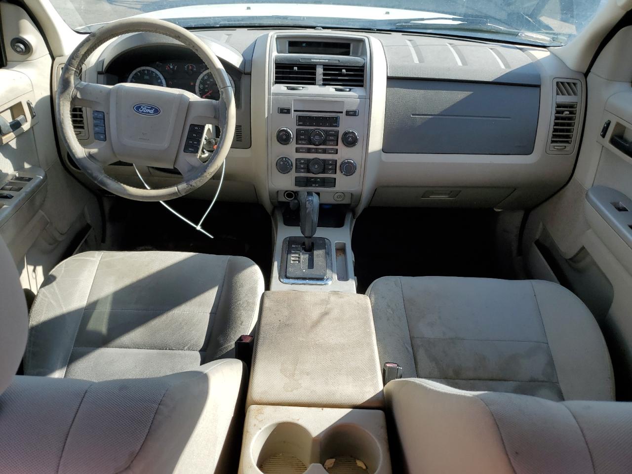 2010 Ford Escape Xlt VIN: 1FMCU0DG8AKD32102 Lot: 68098934