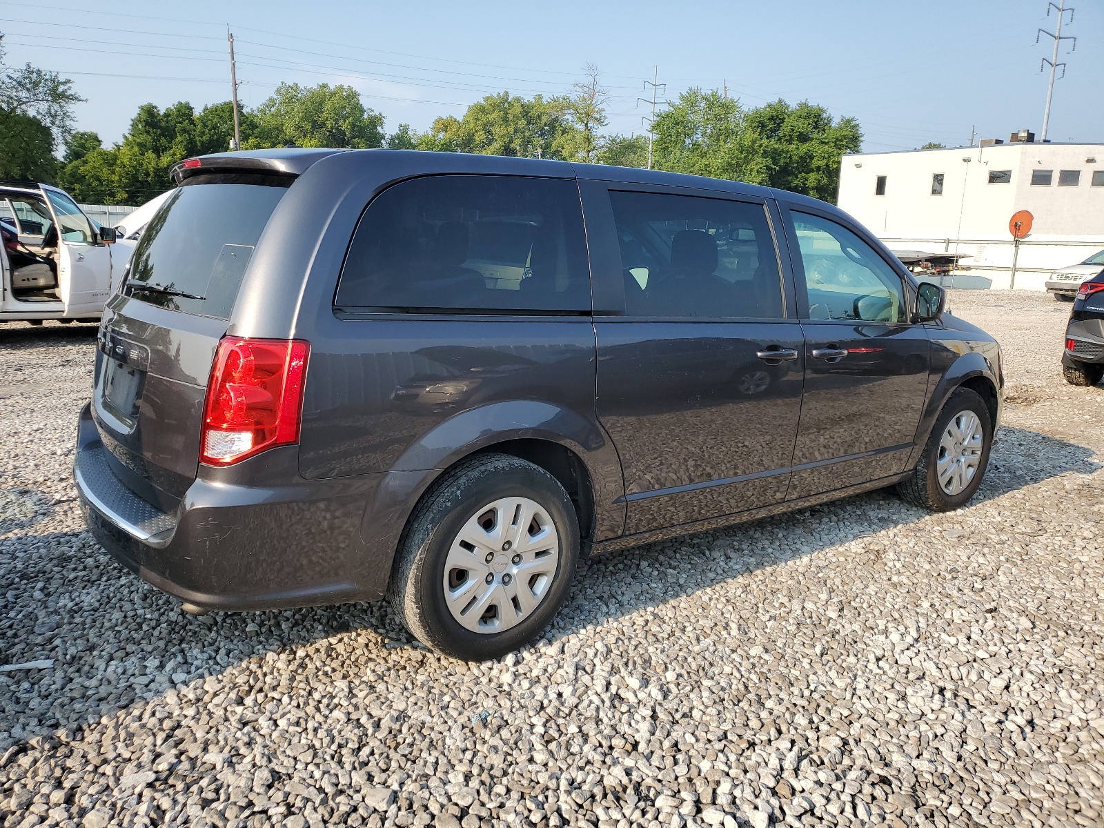 2018 Dodge Grand Caravan Se vin: 2C4RDGBG6JR168988