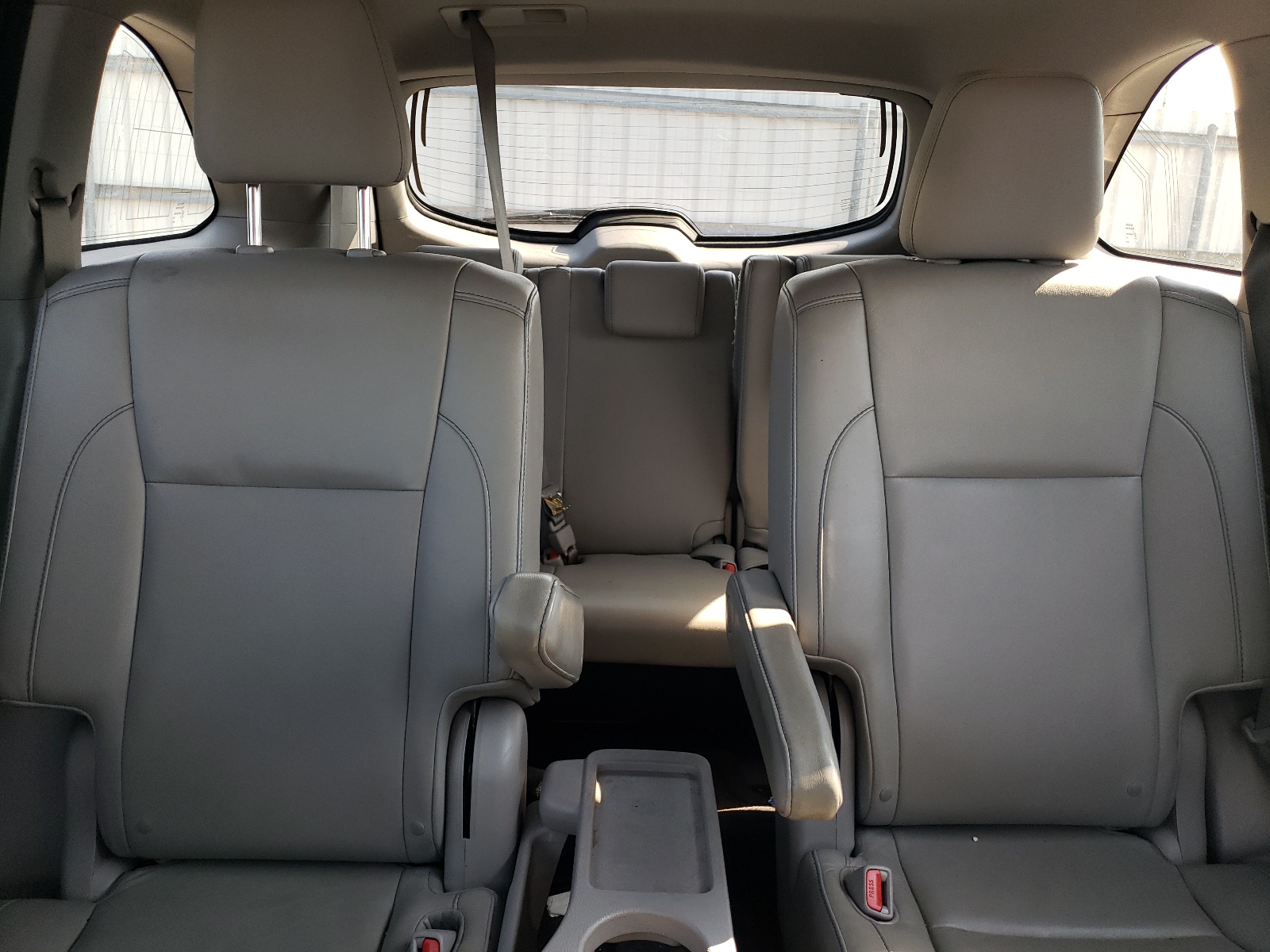 5TDJKRFH8FS156809 2015 Toyota Highlander Xle