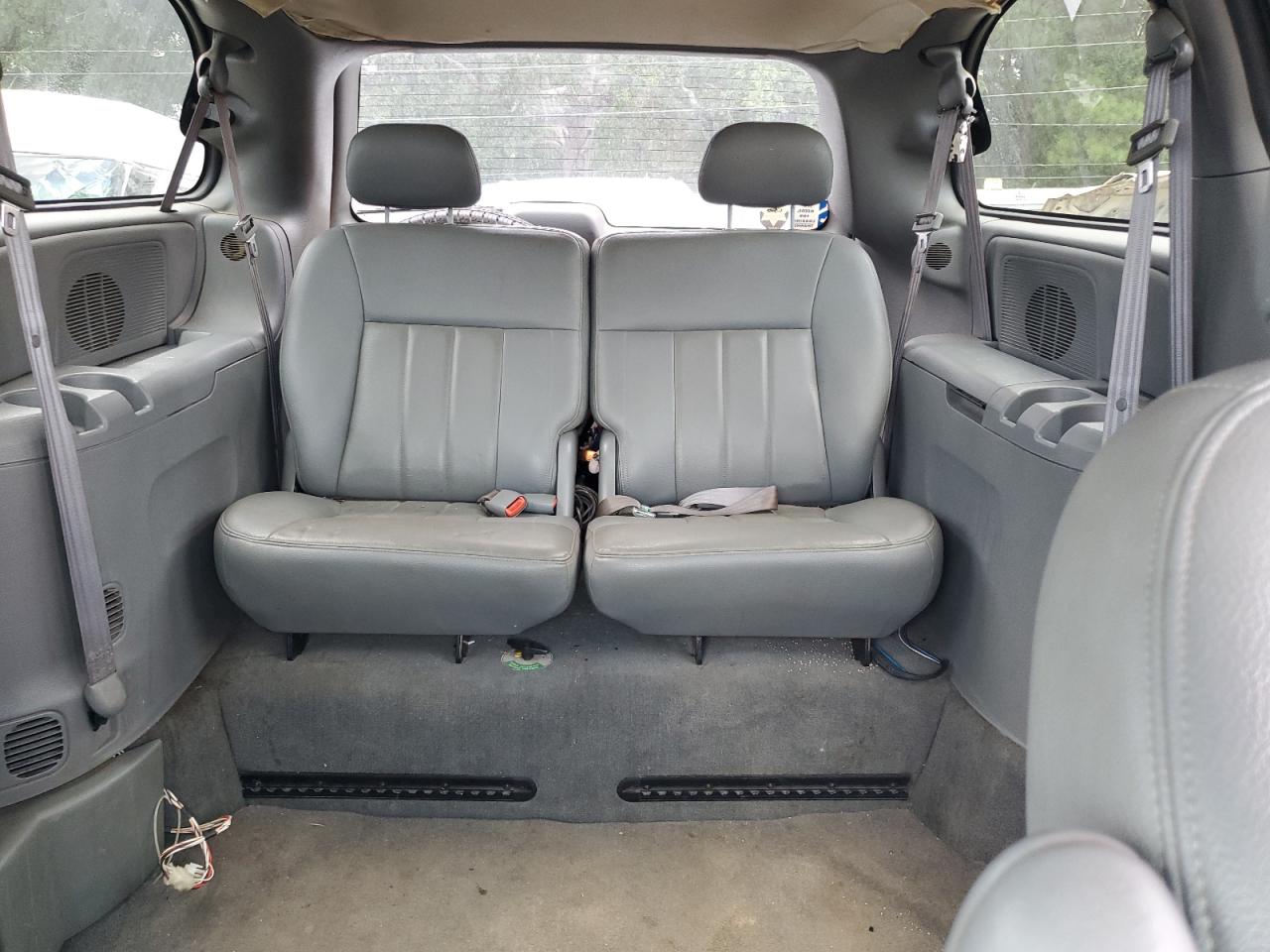 2004 Chrysler Town & Country Ex VIN: 2C4GP74LX4R579114 Lot: 66576314