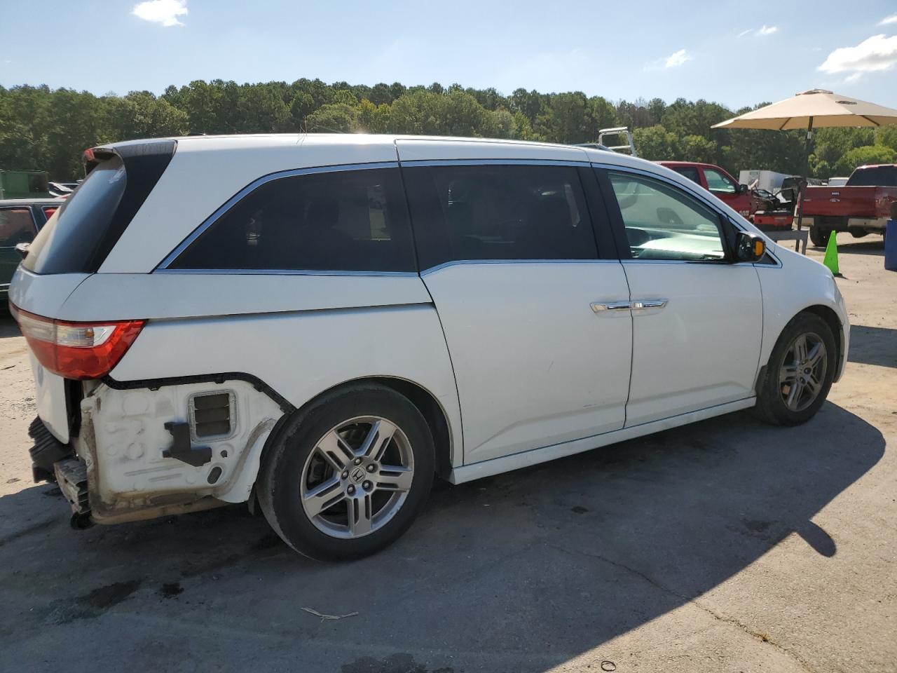 2011 Honda Odyssey - Image 3