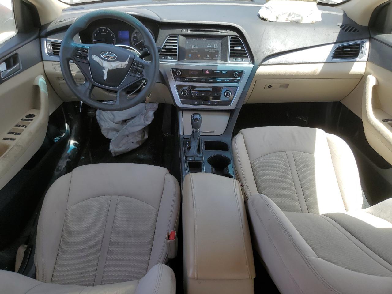 2016 Hyundai Sonata - Image 8