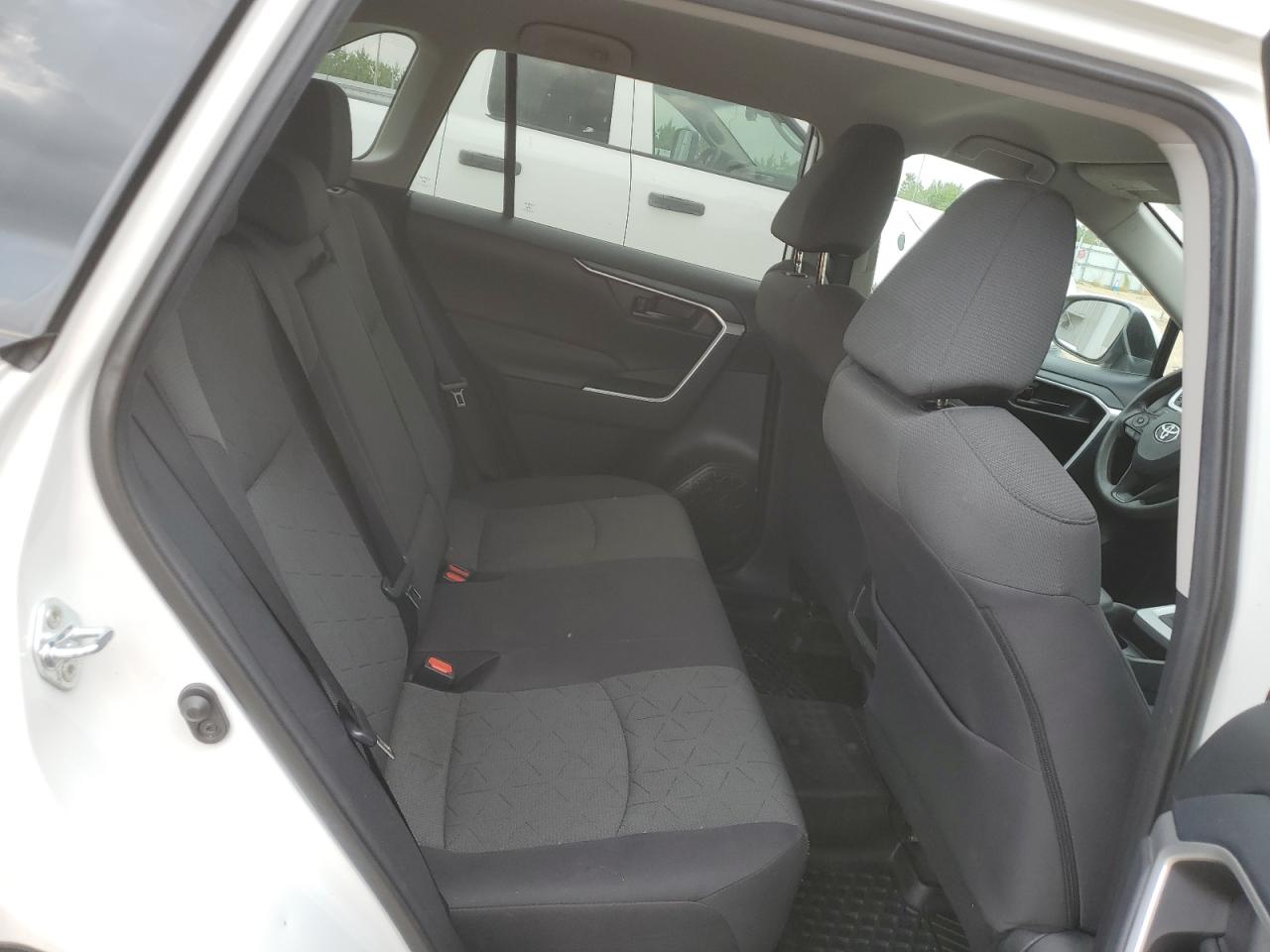 2021 Toyota Rav4 Le VIN: 2T3B1RFV8MW211865 Lot: 66563254