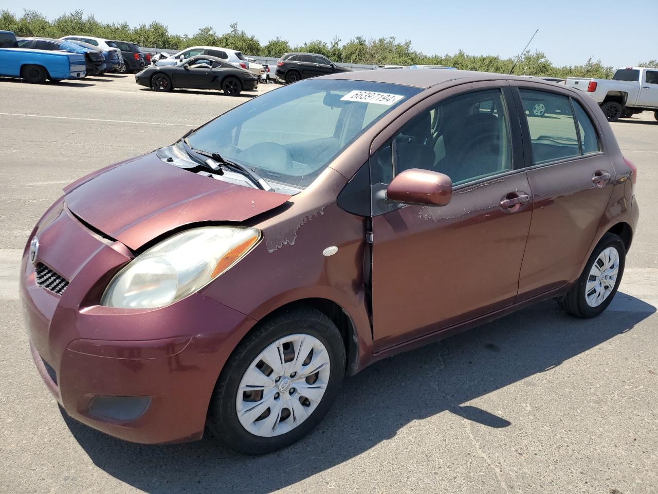 2010 Toyota Yaris - Image 1