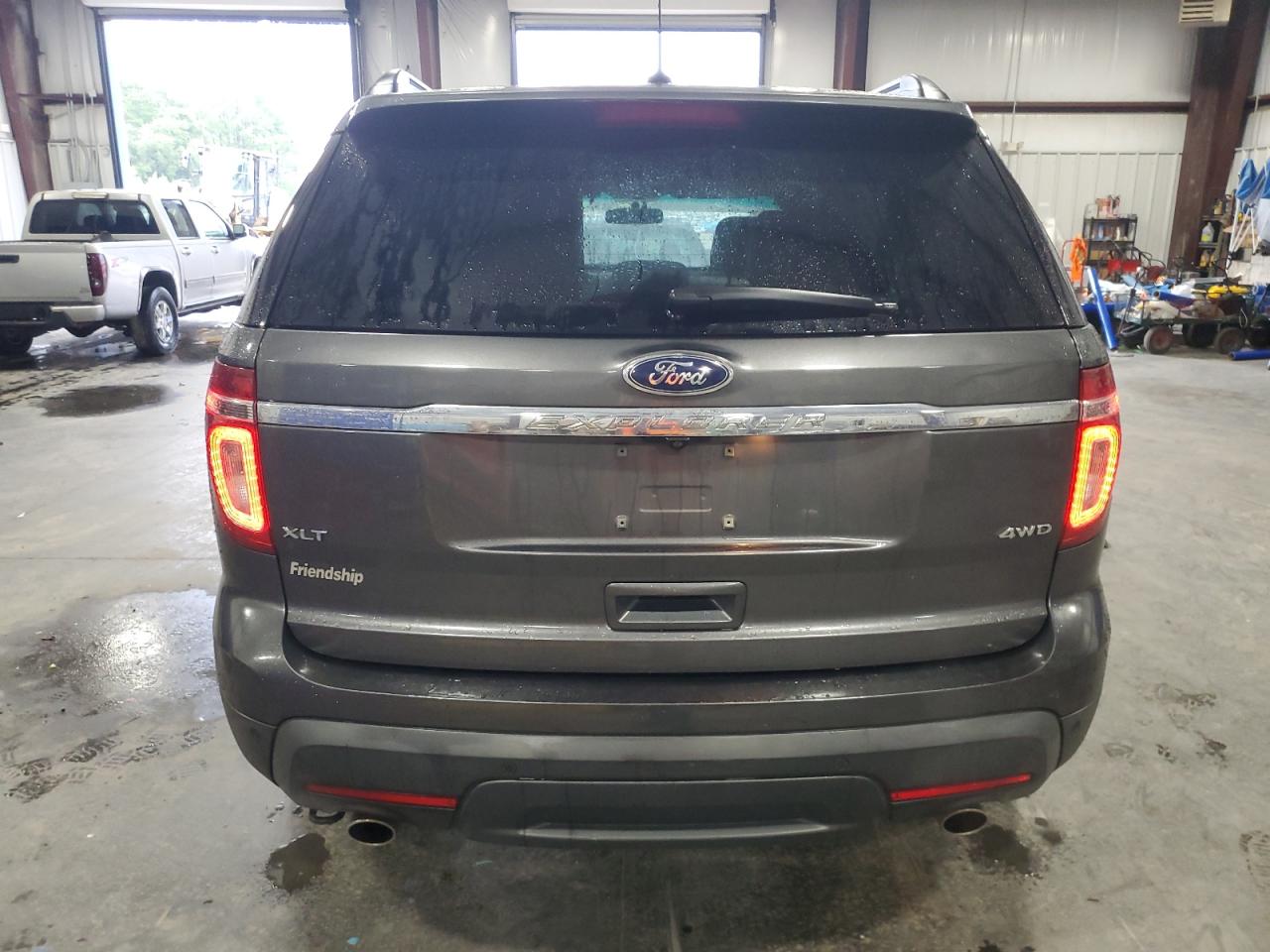 1FM5K8D89FGA95944 2015 Ford Explorer Xlt