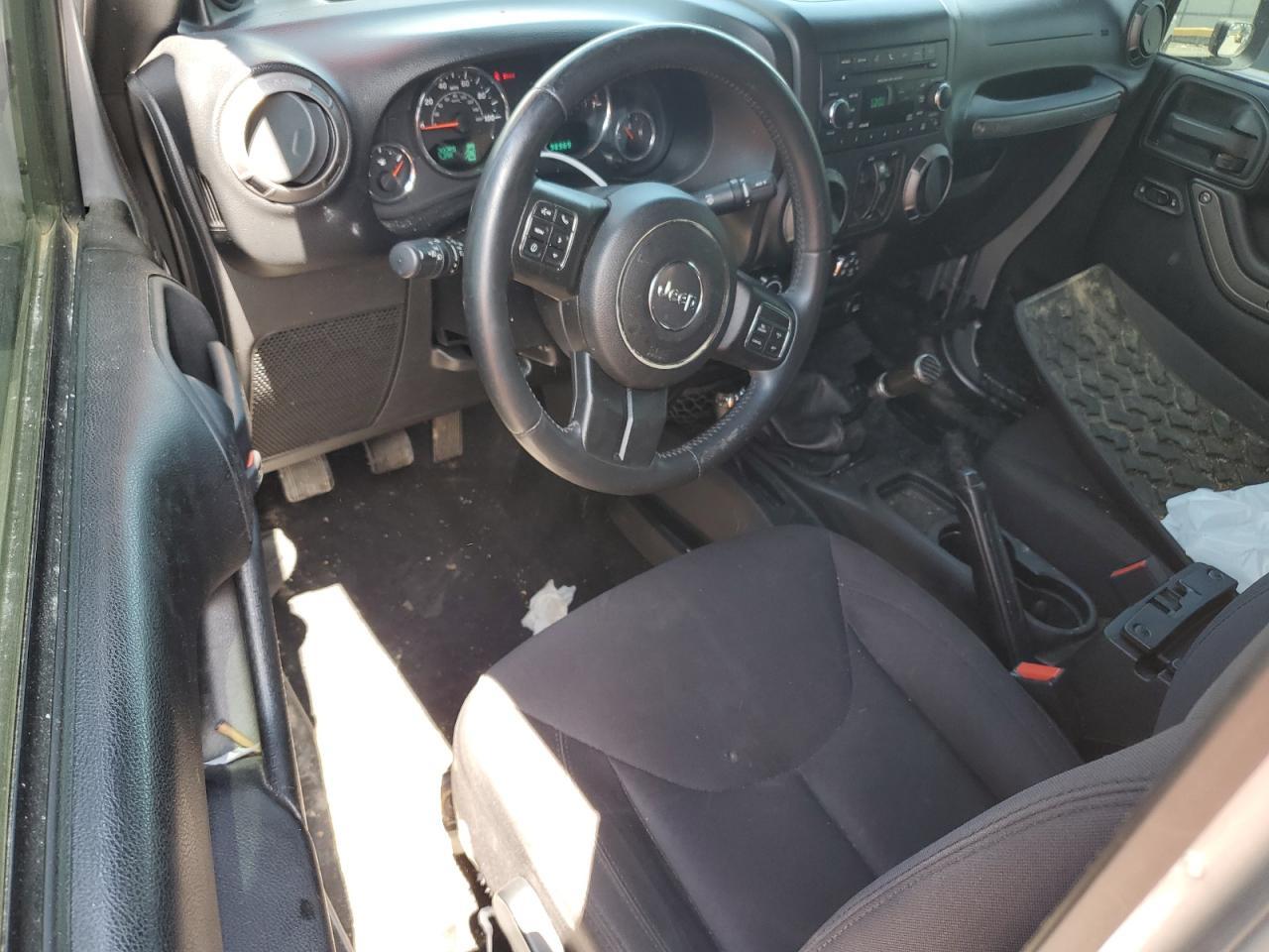 2013 Jeep Wrangler Unlimited Sport VIN: 1C4BJWDG5DL691353 Lot: 67981774