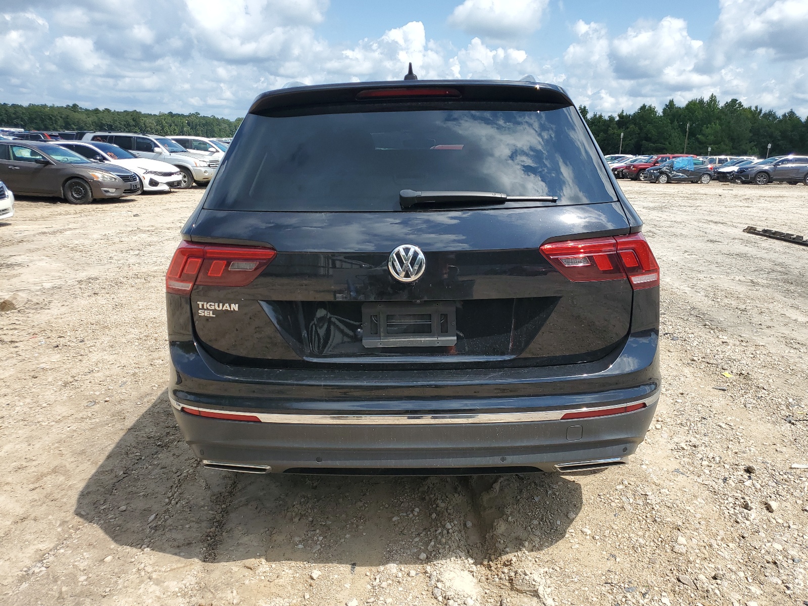 3VV3B7AX4LM027913 2020 Volkswagen Tiguan Se