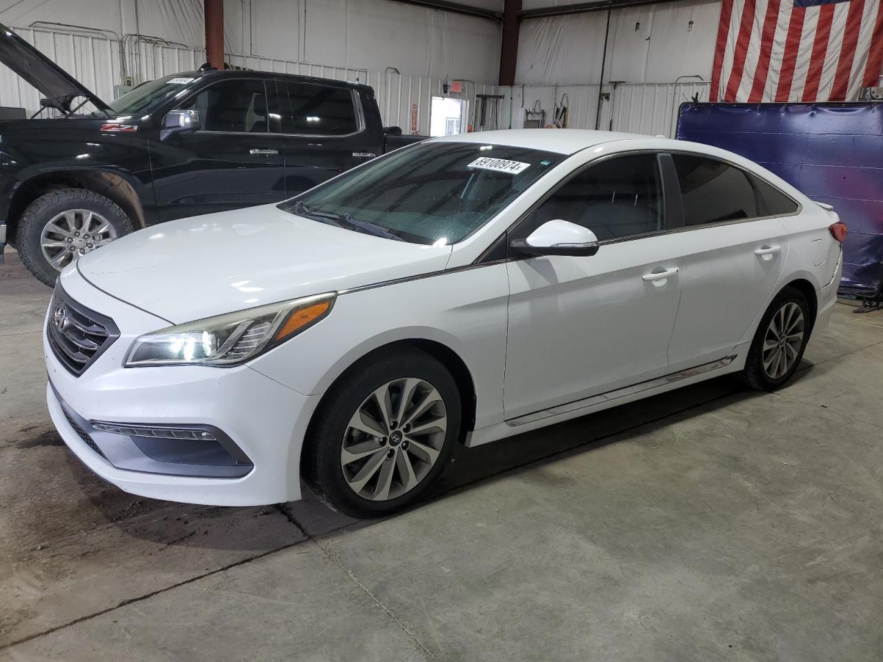 2016 Hyundai Sonata - Image 1