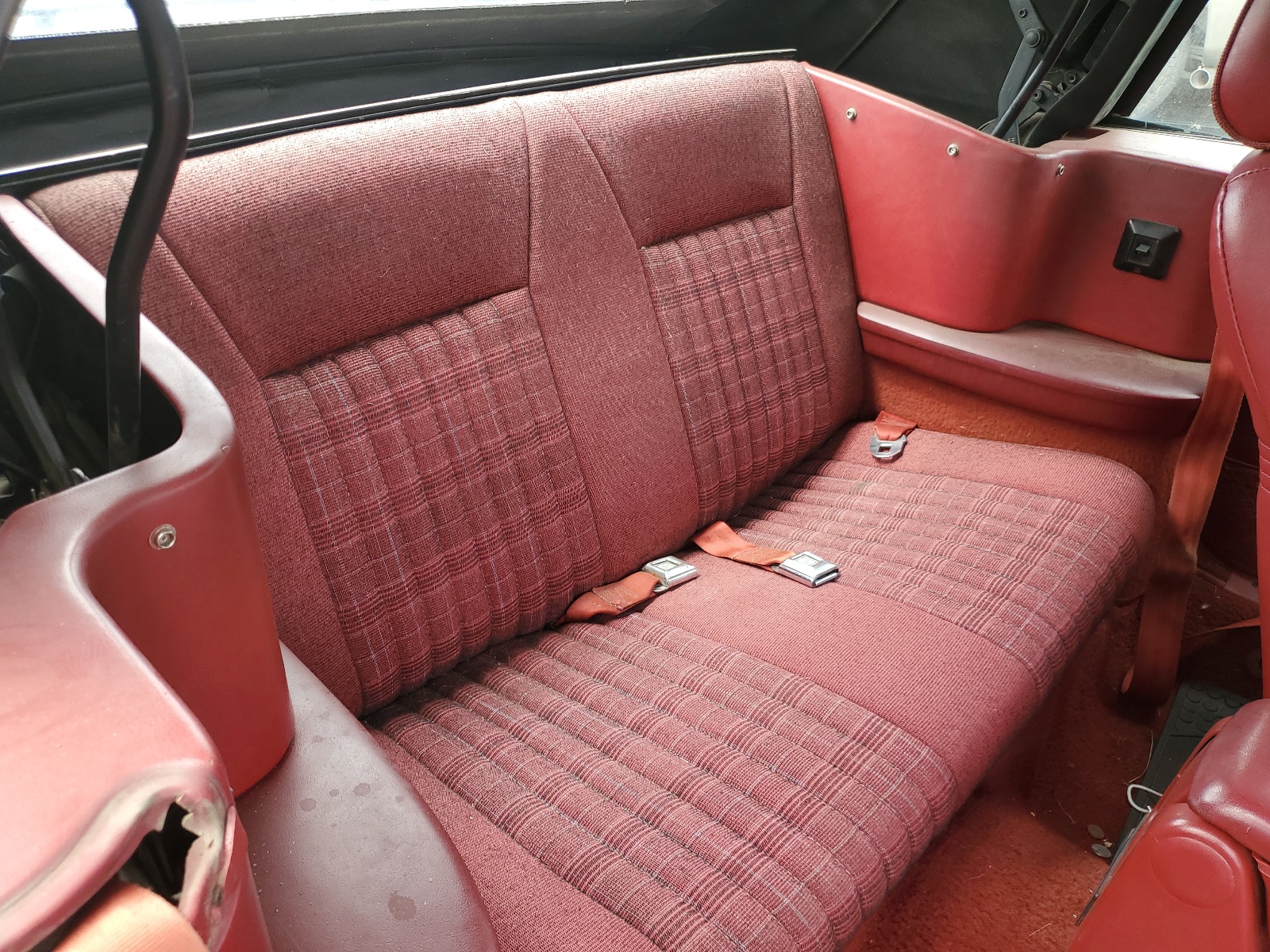 1FABP44E9KF242759 1989 Ford Mustang Lx