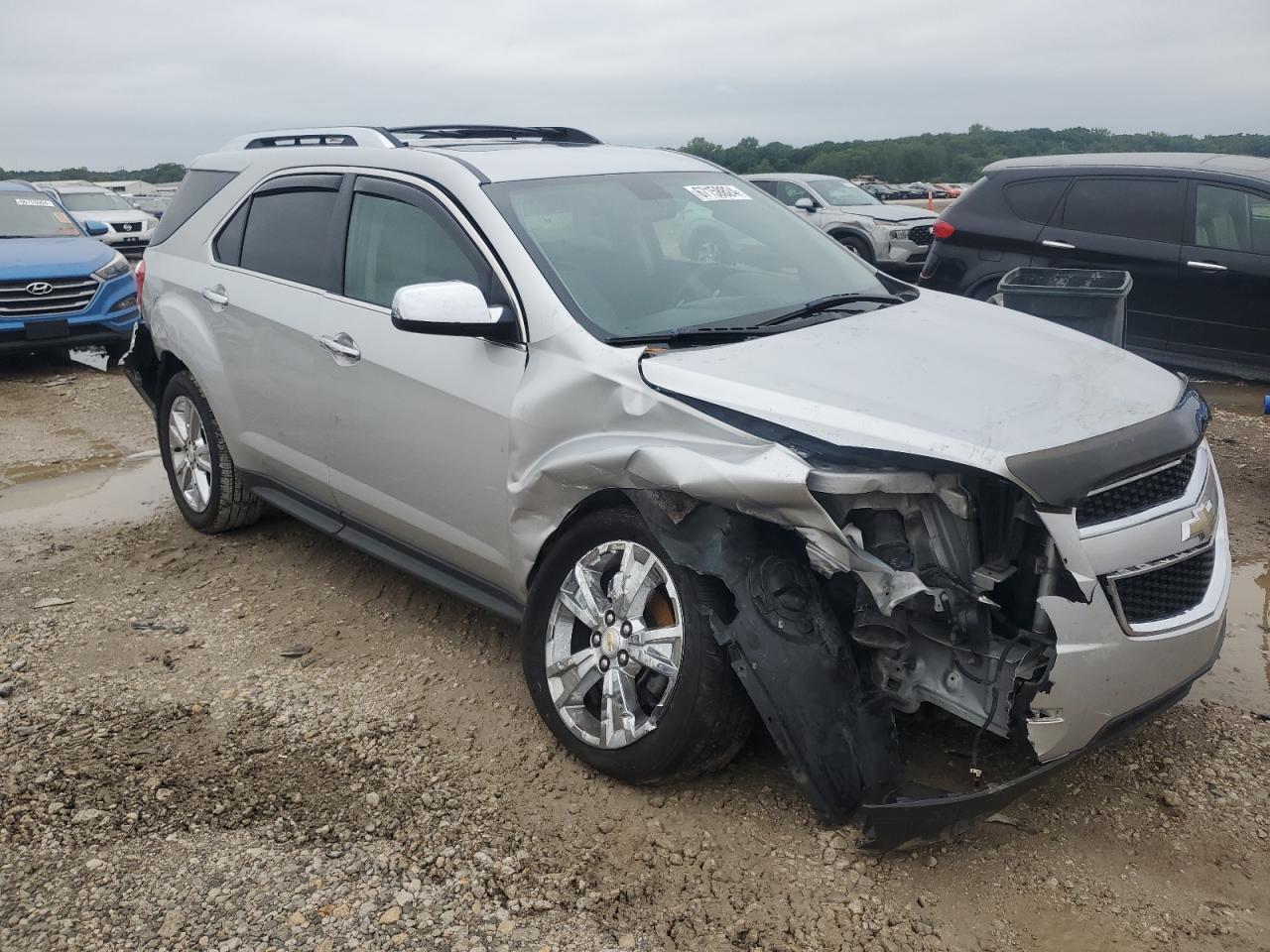 2011 Chevrolet Equinox - Image 4