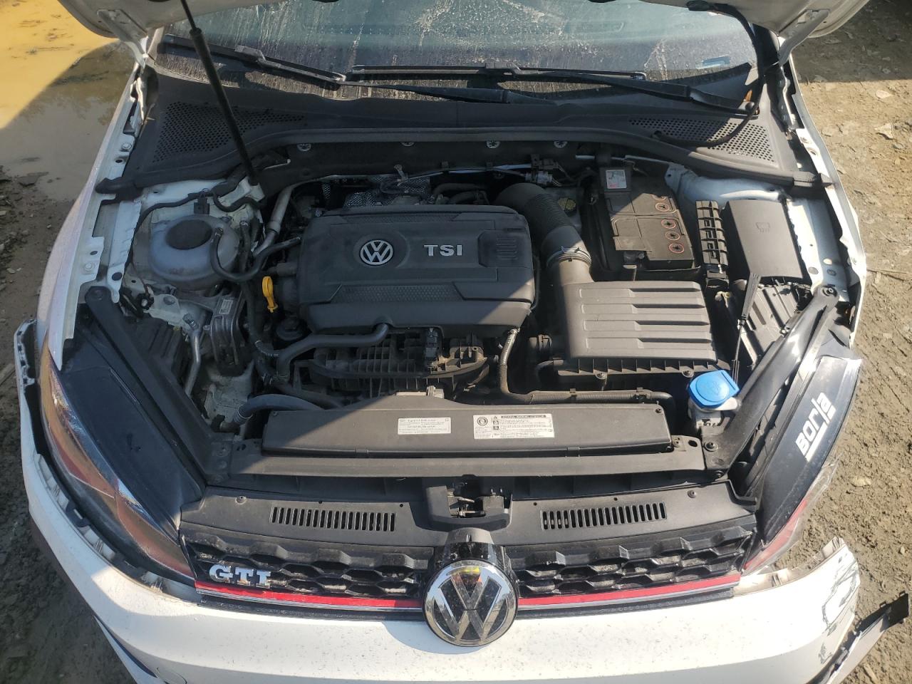 3VW447AU5JM253827 2018 Volkswagen Gti S/Se