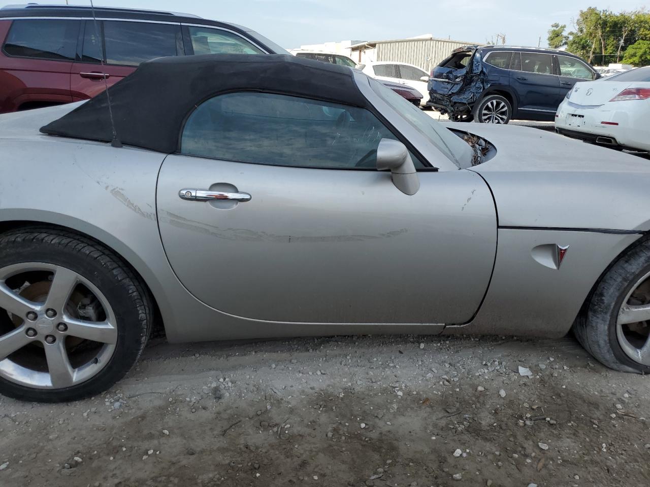 1G2MB35B17Y108960 2007 Pontiac Solstice