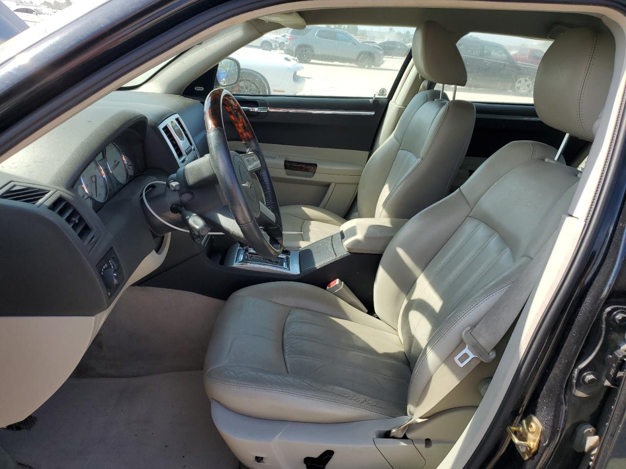 2005 Chrysler 300C VIN: 2C3JA63H55H621666 Lot: 68074834