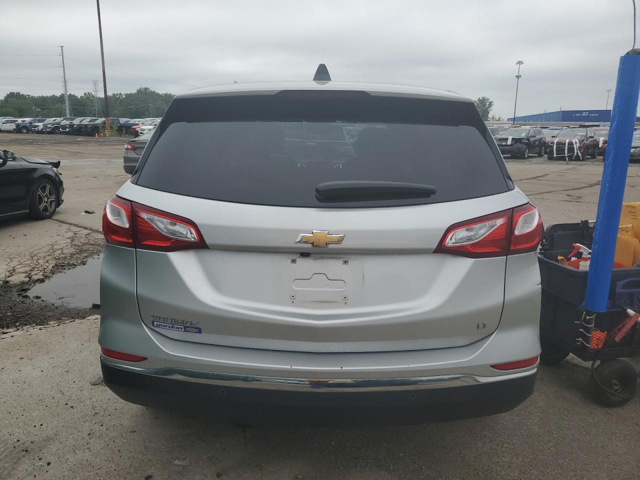 3GNAXJEV3JS574572 2018 Chevrolet Equinox Lt