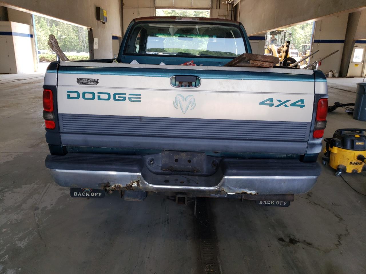 1997 Dodge Ram 2500 VIN: 3B7KF23ZXVM504721 Lot: 65734044