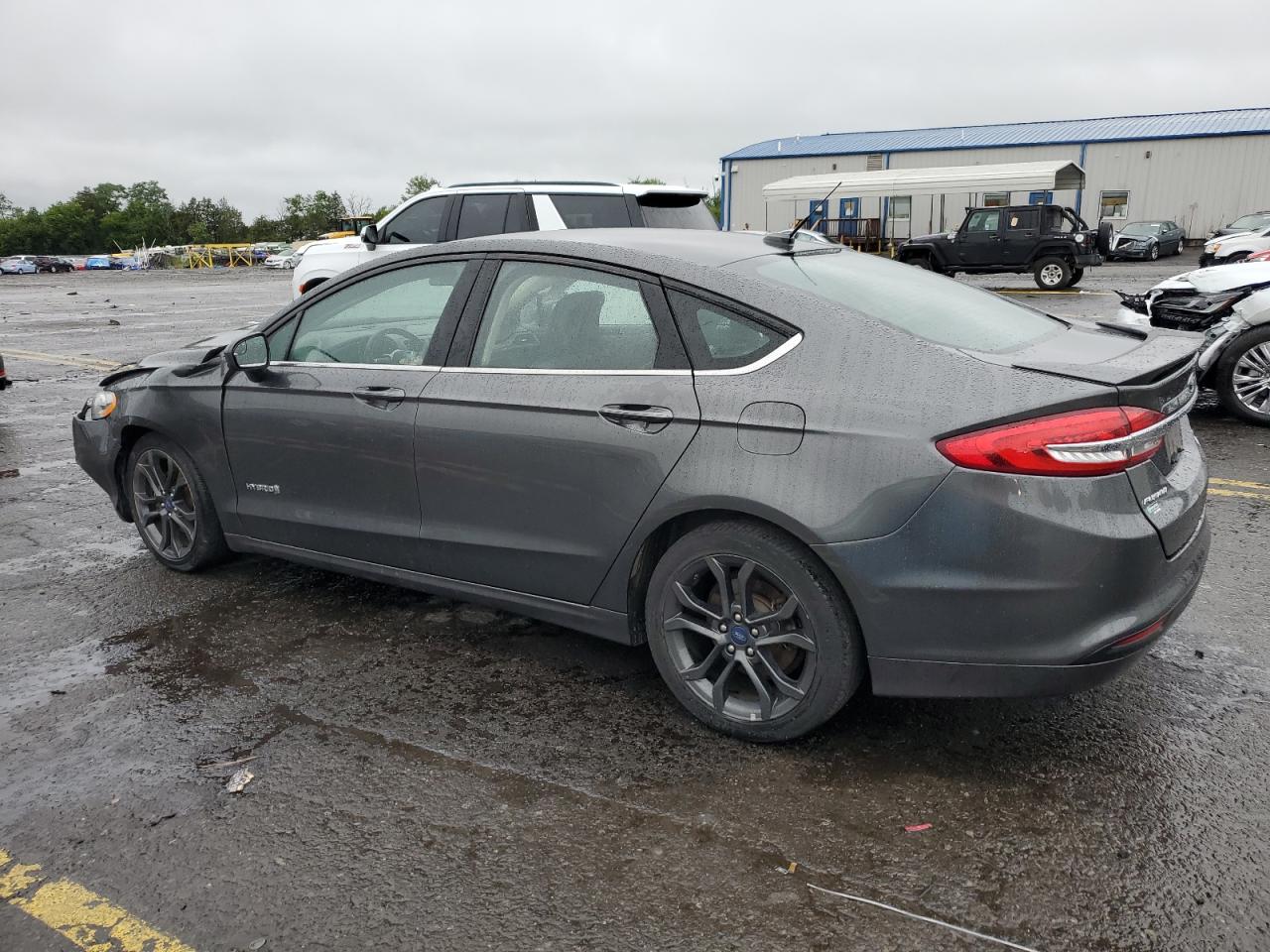 3FA6P0LU1JR102080 2018 FORD FUSION - Image 2