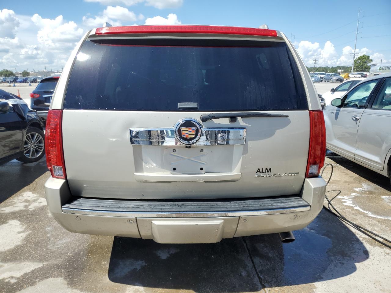 2013 Cadillac Escalade Esv Luxury VIN: 1GYS4HEF1DR295596 Lot: 66017614