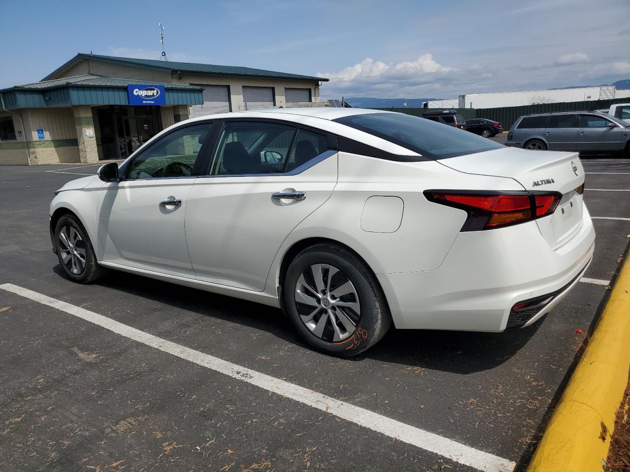 1N4BL4BVXPN418309 2023 NISSAN ALTIMA - Image 2