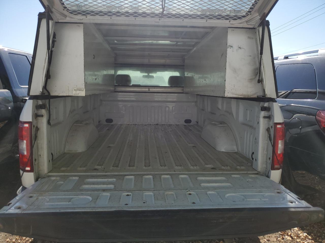 1FTMF1CB7KKC90635 2019 Ford F150 1FTMF1CB7KKC90635 2019 Ford F150