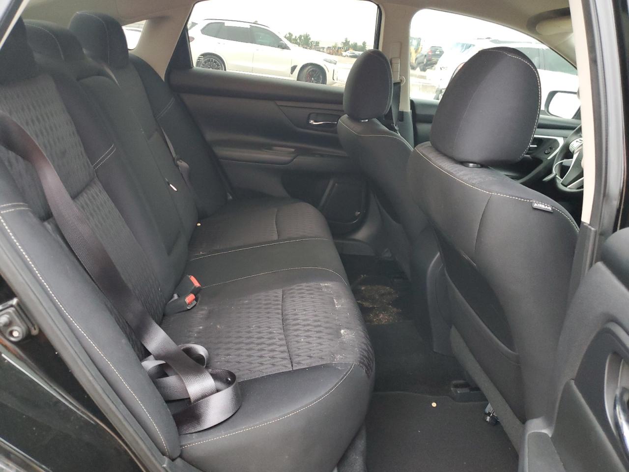 2017 Nissan Altima - Image 11