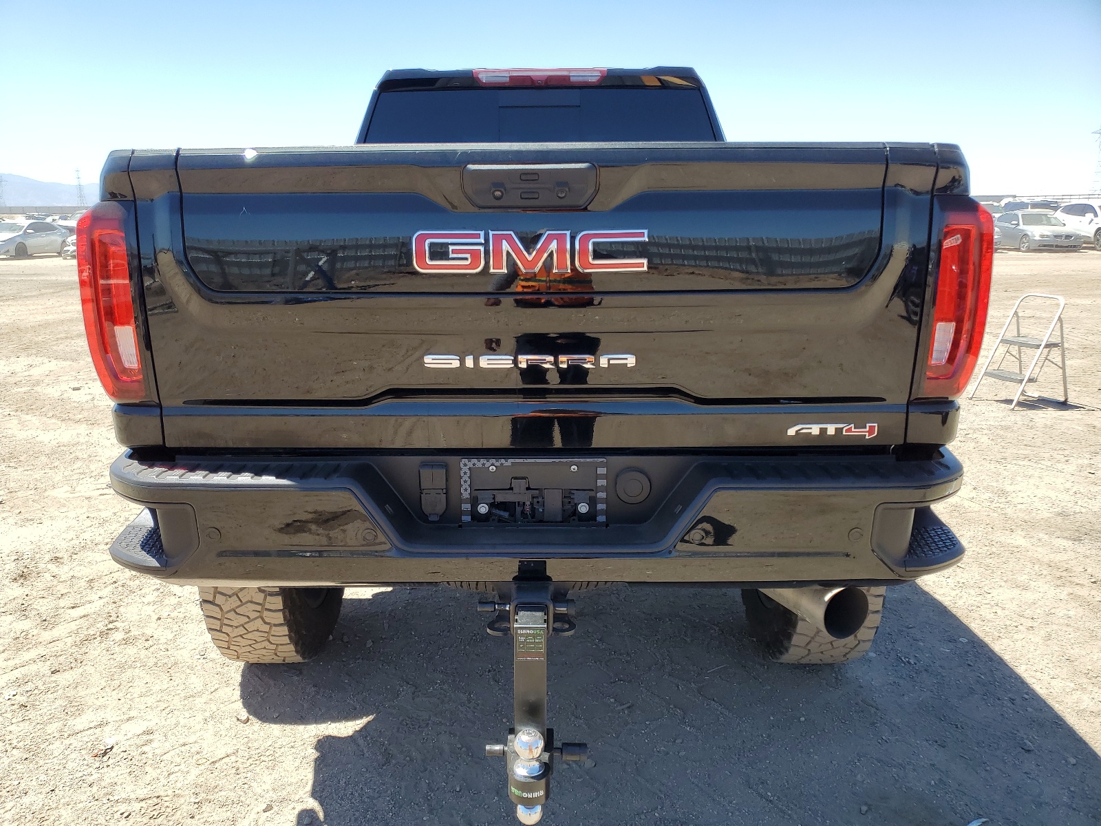 XGT49PEY9PF185669 2023 GMC Sierra