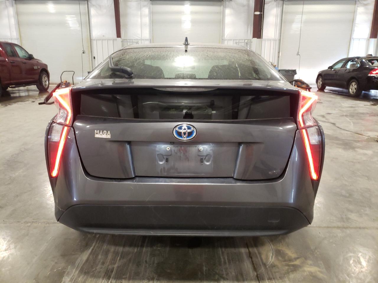 JTDKBRFU0G3000607 2016 Toyota Prius