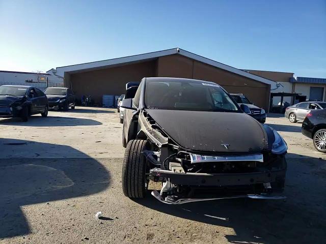 5YJYGAEEXMF230158 2021 Tesla Model Y