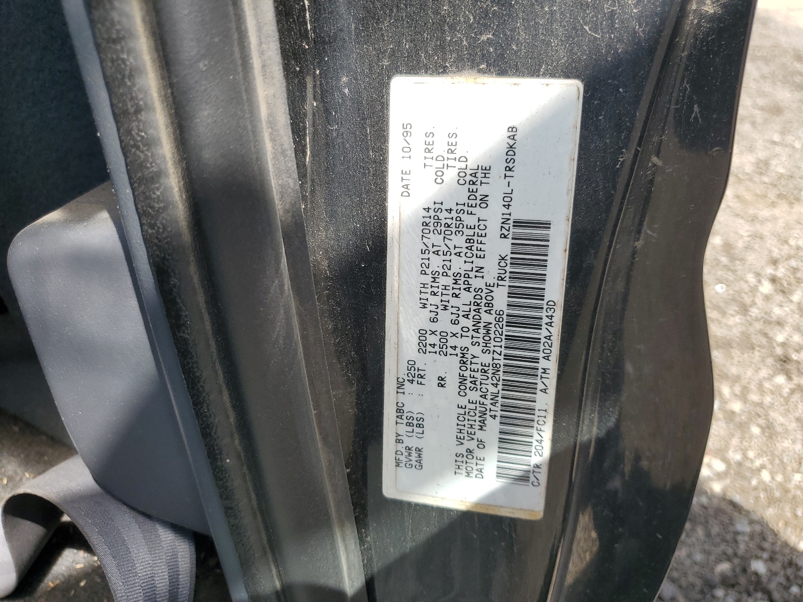 4TANL42N8TZ102266 1996 Toyota Tacoma