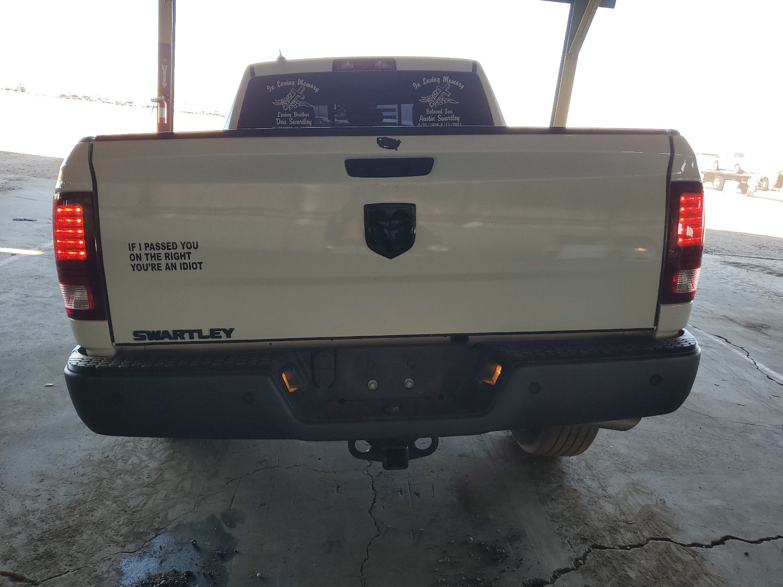 1C6RR6GG0KS742030 2019 Ram 1500 Classic Slt